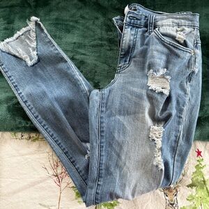VENUS Light Blue Distressed Jeans